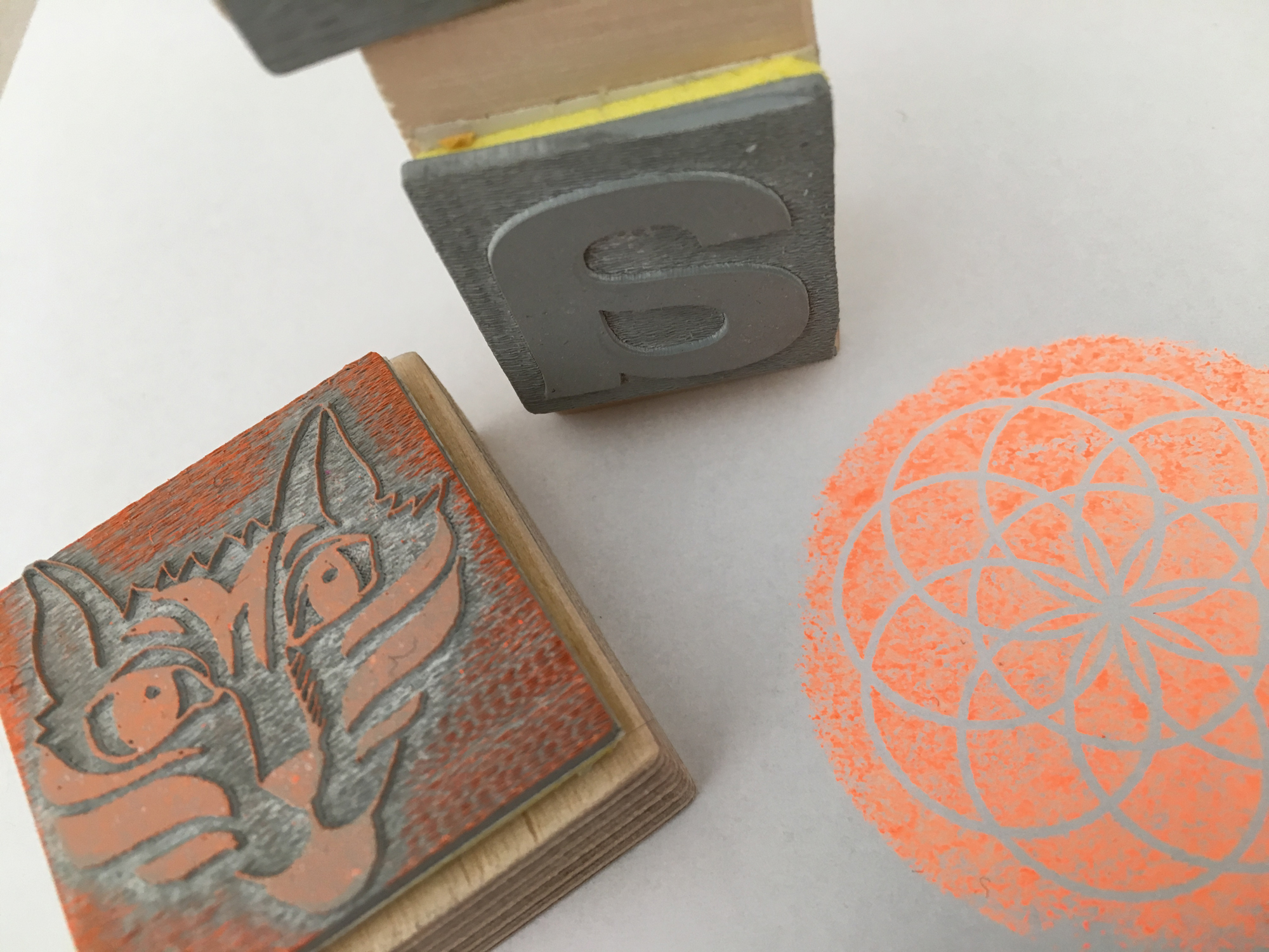 Summer Workshop: Mach dir deinen Stempel mit Lasercutter