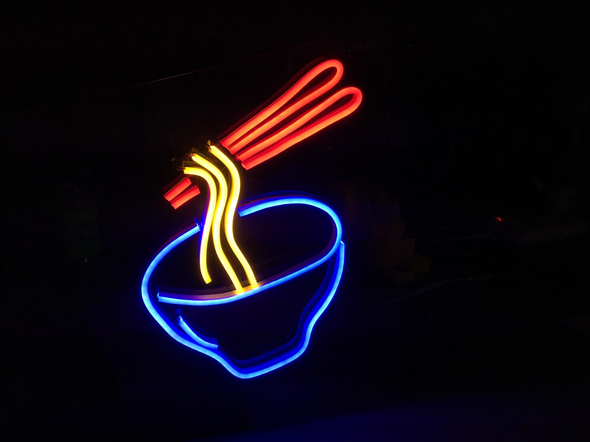 Neon Sign 12.01.20 auch als Geschenk. FabLab Zürich