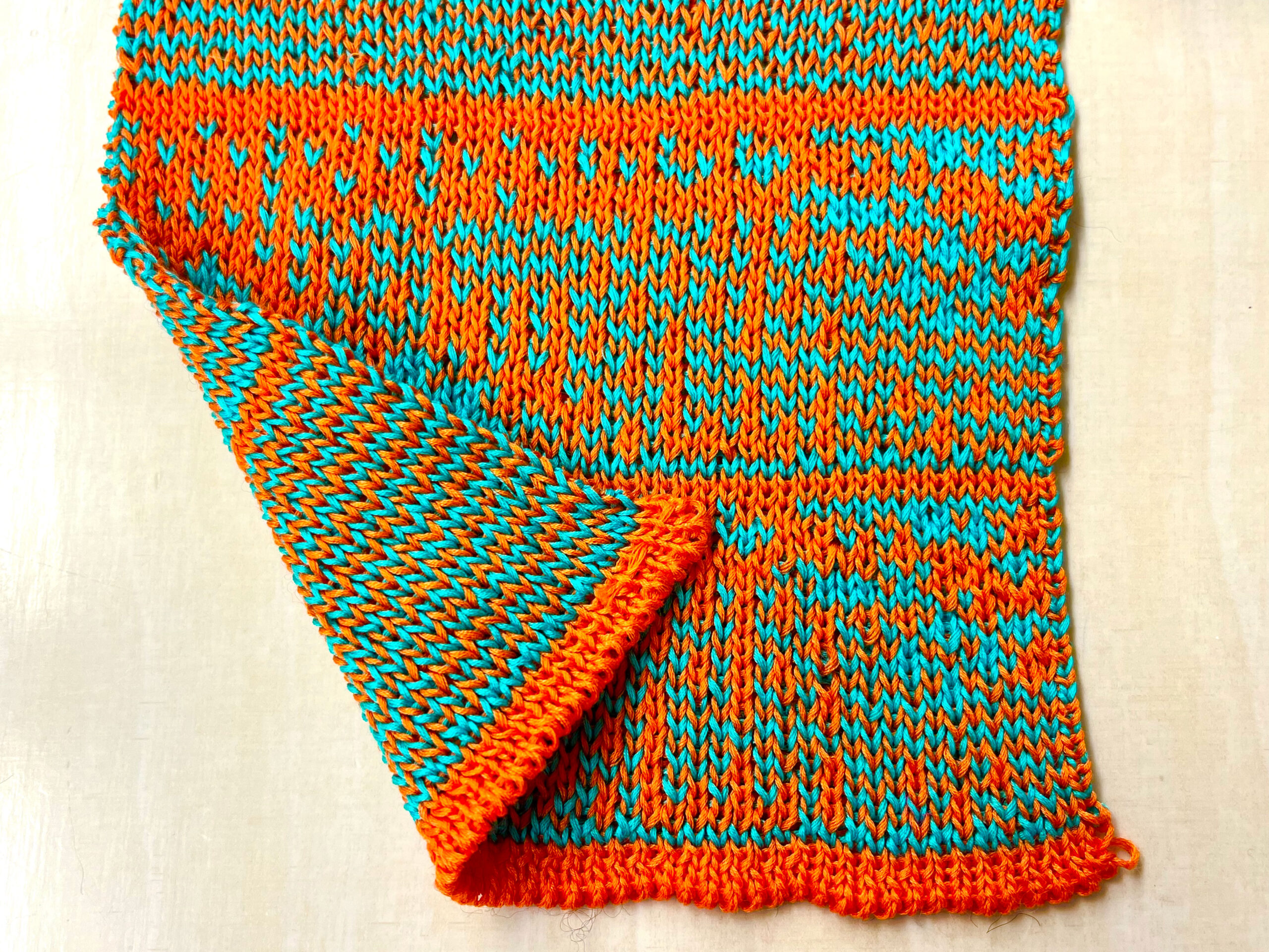 Jacquard-Schal: Doppelbett-Strickmaschine-Doublebed Machine Knitting